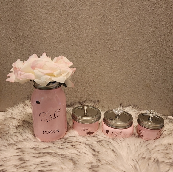 New Home Decor Set - Picture 2 of 3